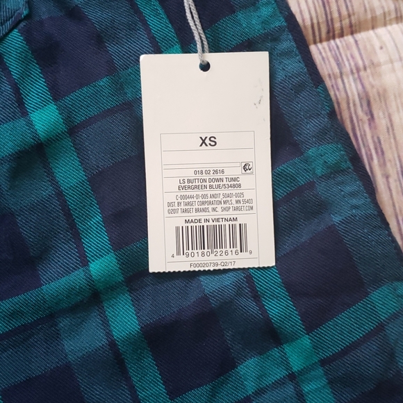 Long Sleeve  Button Down Tunic - Picture 3 of 3